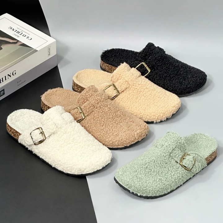TedFlops – fluffy teddy slippers voor binnen & buiten Khaki