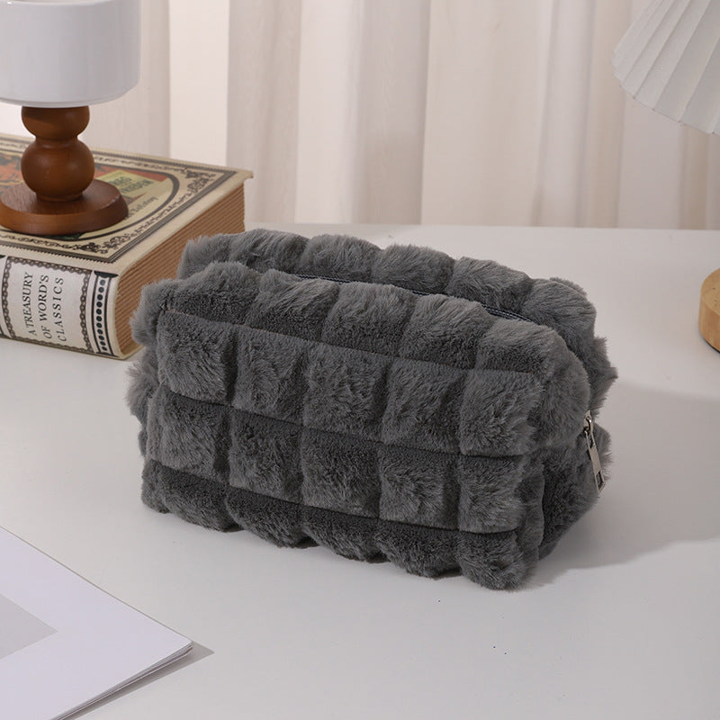 Teddy Cube Etui – Zachte Kubusstructuur