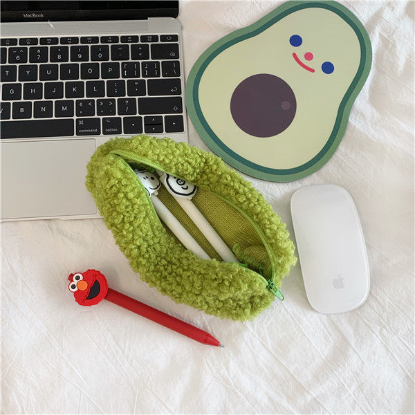 Teddy Pouch Slim – Zachte Wol Look Etui