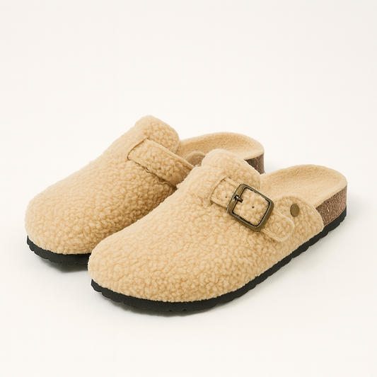TedFlops – fluffy teddy slippers voor binnen & buiten Bruin